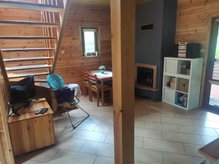 Holiday home Klimatyczny W Lesie Przy Jeziorze