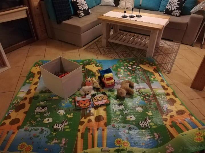 Klimatyczny W Lesie Przy Jeziorze Holiday home Gietrzwald